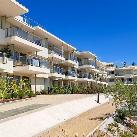 דירה 2b Near Vaugrenier Ac Terrace Sea View Swimming Pool Parking- Benakey